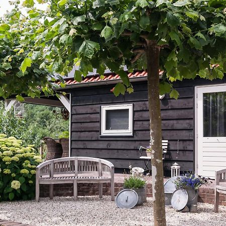 Bed & Breakfast De Schuur Inn Numansdorp Extérieur photo