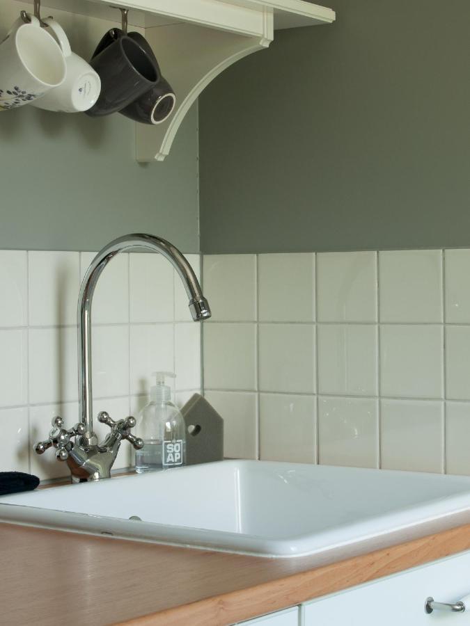 Bed & Breakfast De Schuur Inn Numansdorp Extérieur photo